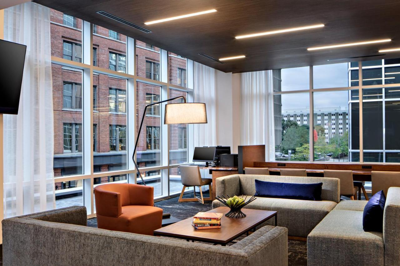 Hyatt Place Grand Rapids Downtown Exterior photo