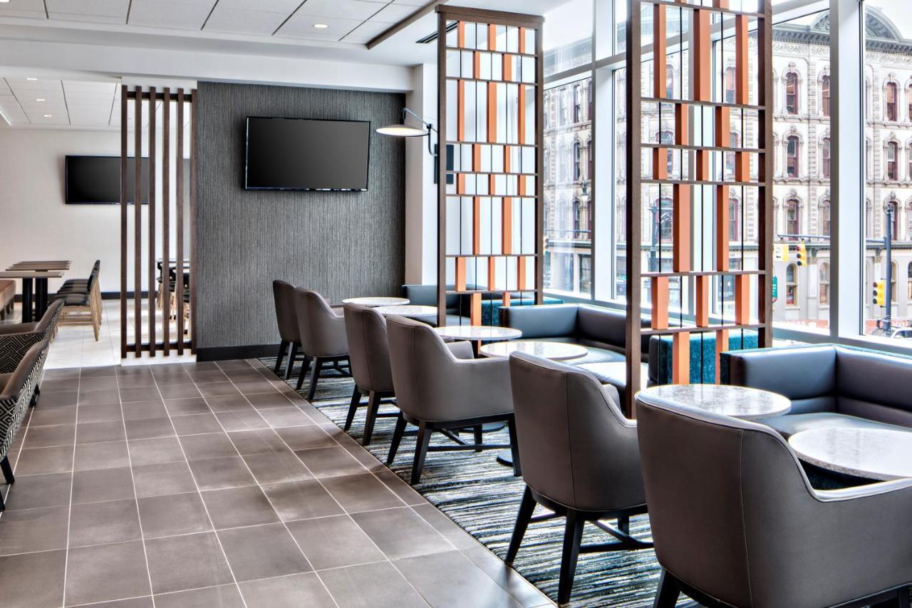 Hyatt Place Grand Rapids Downtown Exterior photo